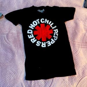Black Red Hot Chili Peppers tee shirt small